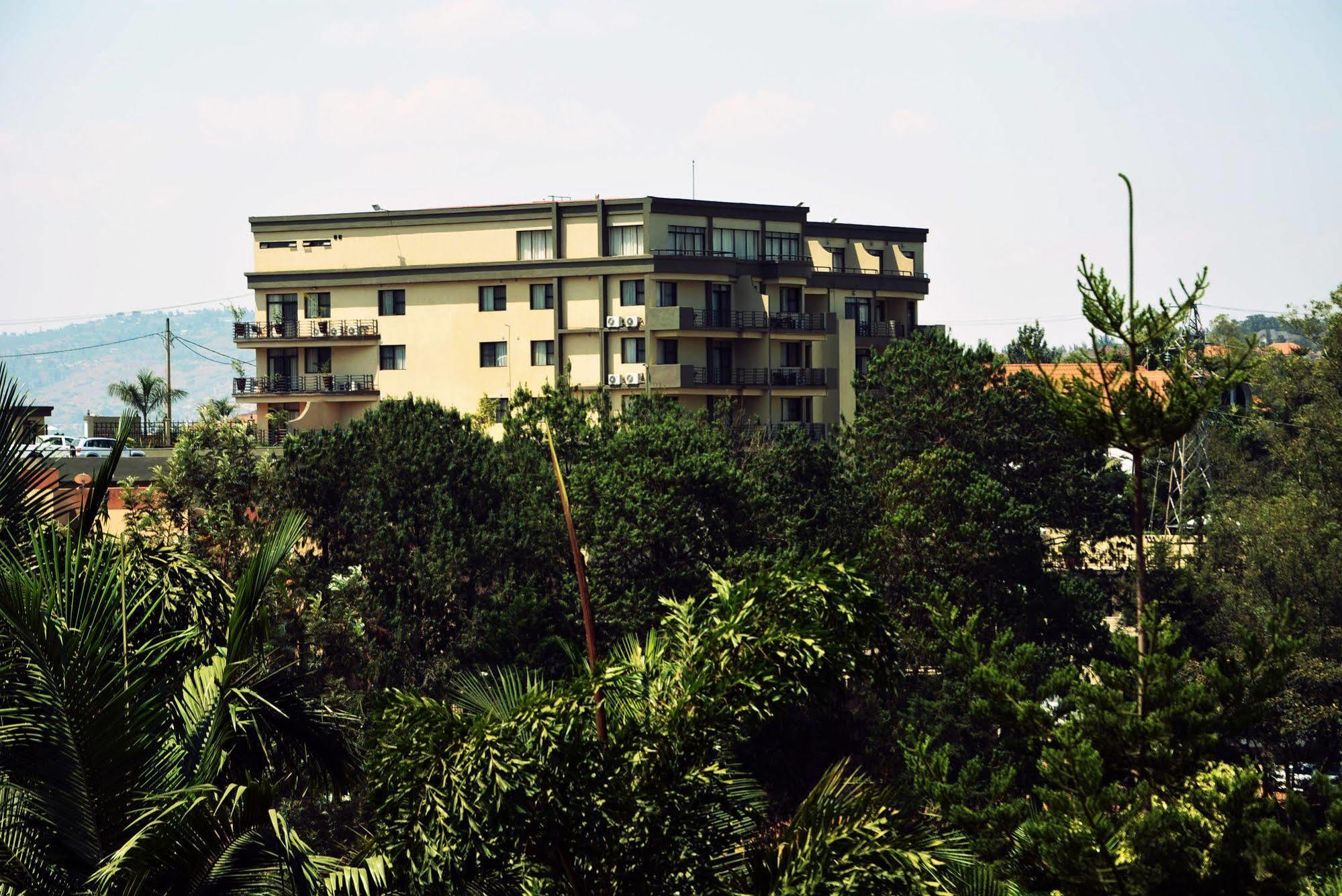 Hotel Villa Portofino Кигали Экстерьер фото
